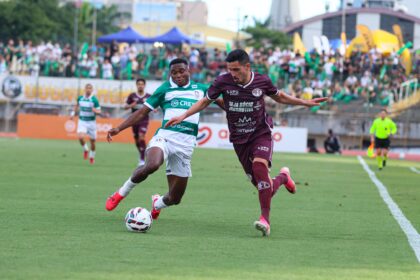 Maringá e Ferroviária empataram em 1 a 1 pelo jogo de ida da final da Série C Créditos: Guilherme Moro/Ferroviária SAF